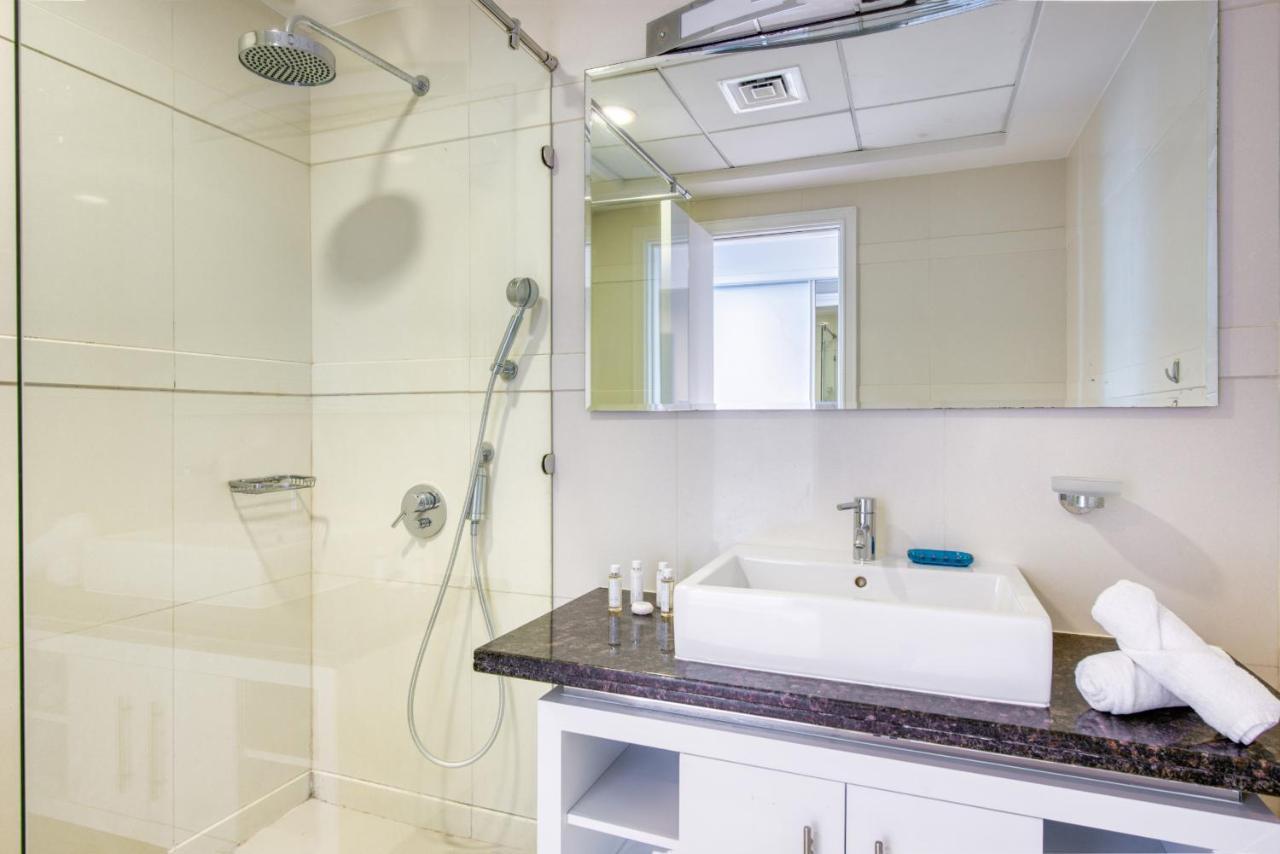 23 Marina Tower, Marina - Mint Apartment